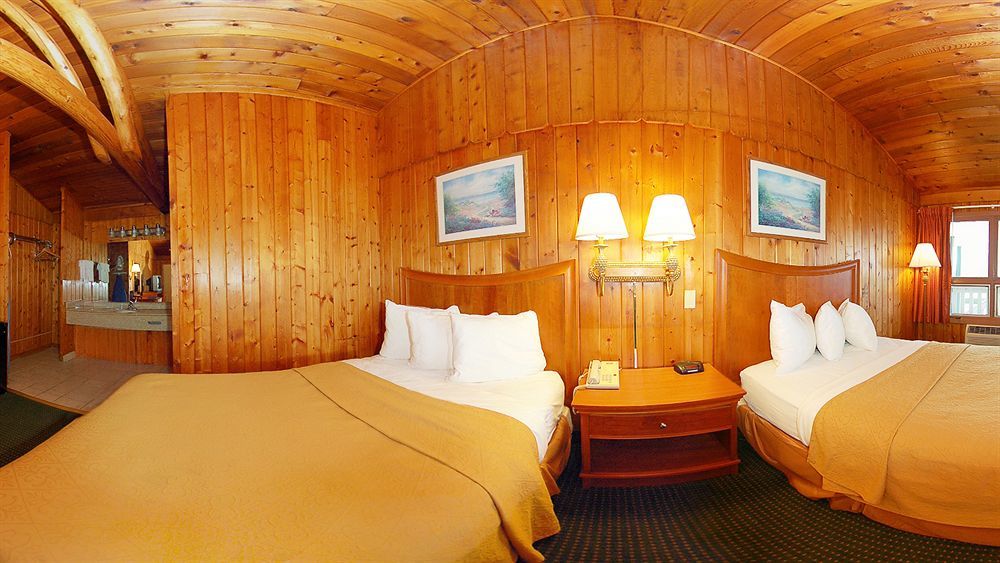 Atlantic Shores And 2* Chincoteague